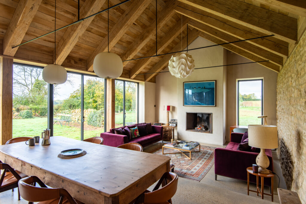 Off Grid Property 9